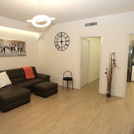 Db Apartments - Dabasso Mestre Bagian luar foto